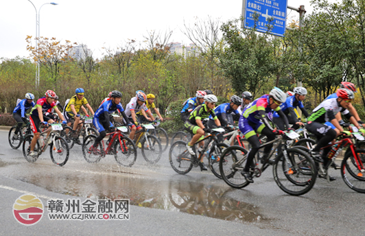 2015年“贛州銀行杯”全市第二屆自行車賽舉行