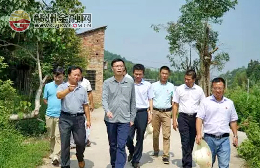 贛州銀行領(lǐng)導(dǎo)赴瑞金深度貧困村走訪調(diào)研