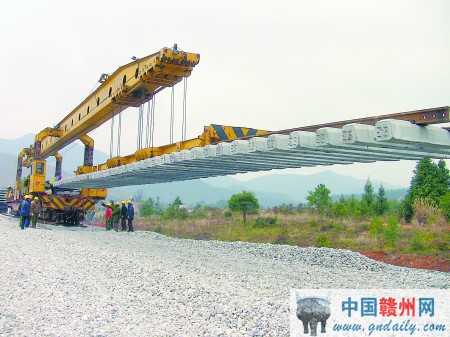 贛韶鐵路贛州段開始鋪軌