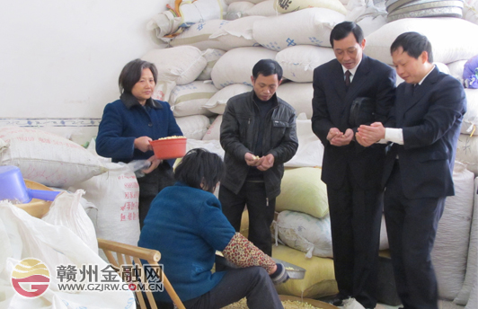 市農(nóng)行大力發(fā)展農(nóng)業(yè)產(chǎn)業(yè) ６億貸款投向涉農(nóng)領域