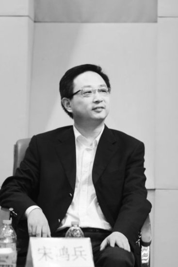 宋鴻兵：銀價今年必破50美元 有可能取代黃金