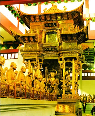 中國(guó)四尊國(guó)寶佛像在日展覽期間被盜 均系孤品
