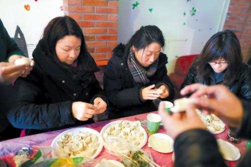 白領(lǐng)吐槽屌絲年會(huì)：沒(méi)有最銼只有更銼
