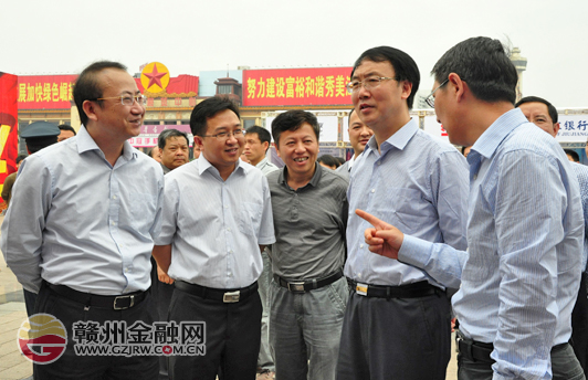 全省銀行業(yè)機構(gòu)集中宣傳金融知識 服務小微企業(yè)